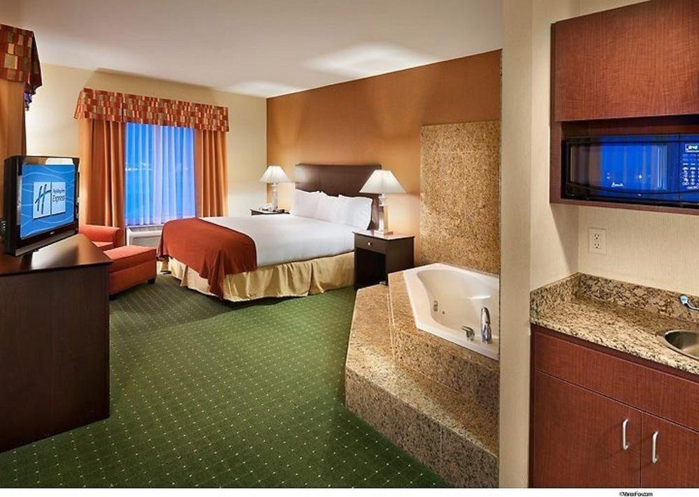 Holiday Inn Express Reno Airport By Ihg Buitenkant foto